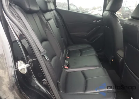 2018 Mazda 3 Touring from USA, damaged, VIN 3MZBN1V35JM201388